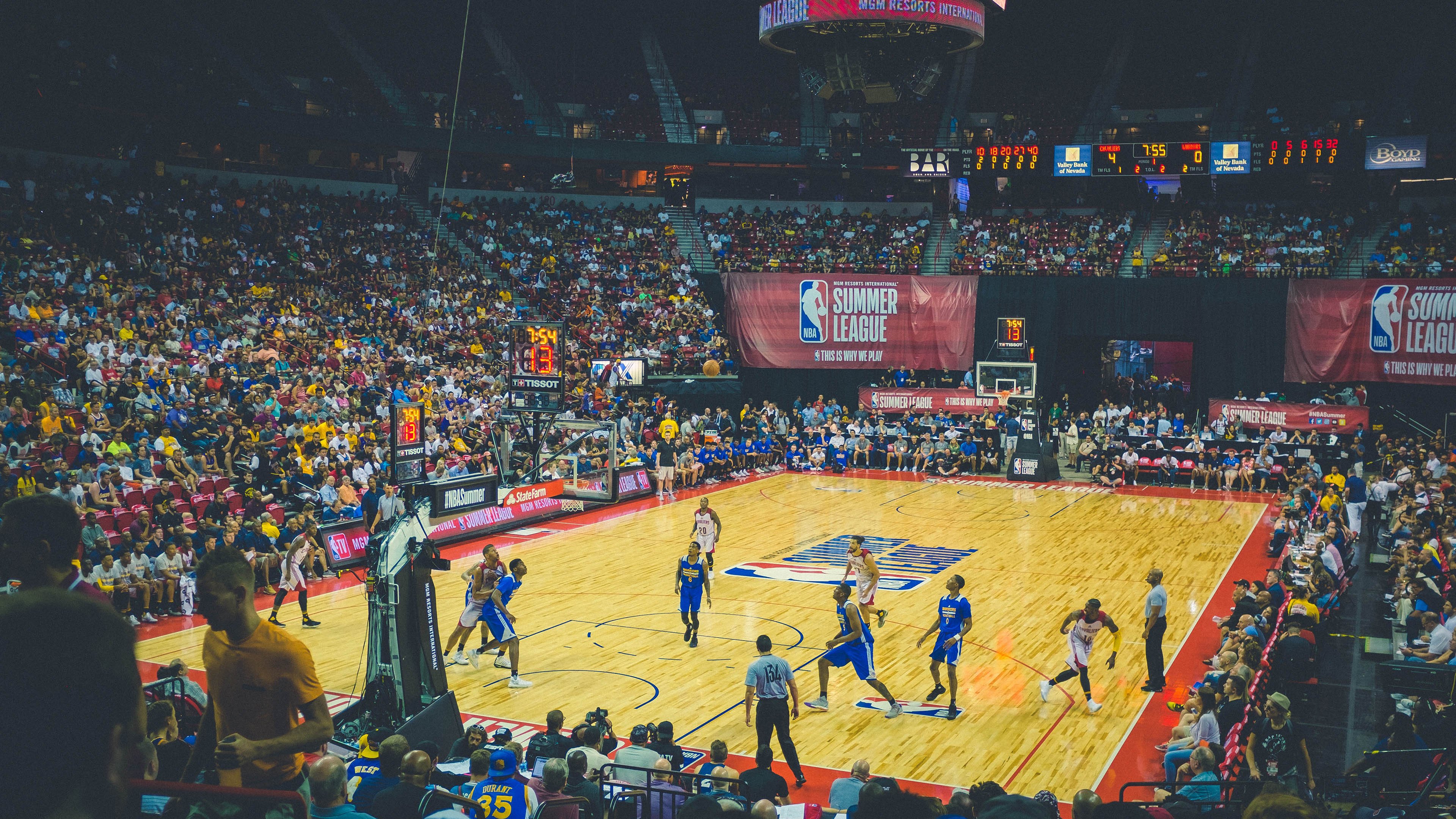 单核带队!布朗32+9凯尔特人负魔术,期待塔图姆回归,布朗特篮球